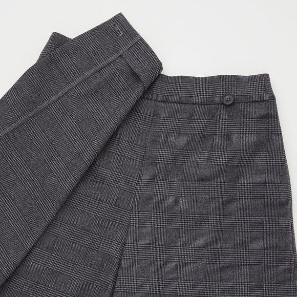 NWT UNIQLO Wrap Mini Skort - size small - Picture 3 of 7